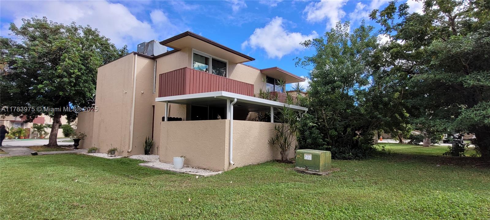 Property Main View